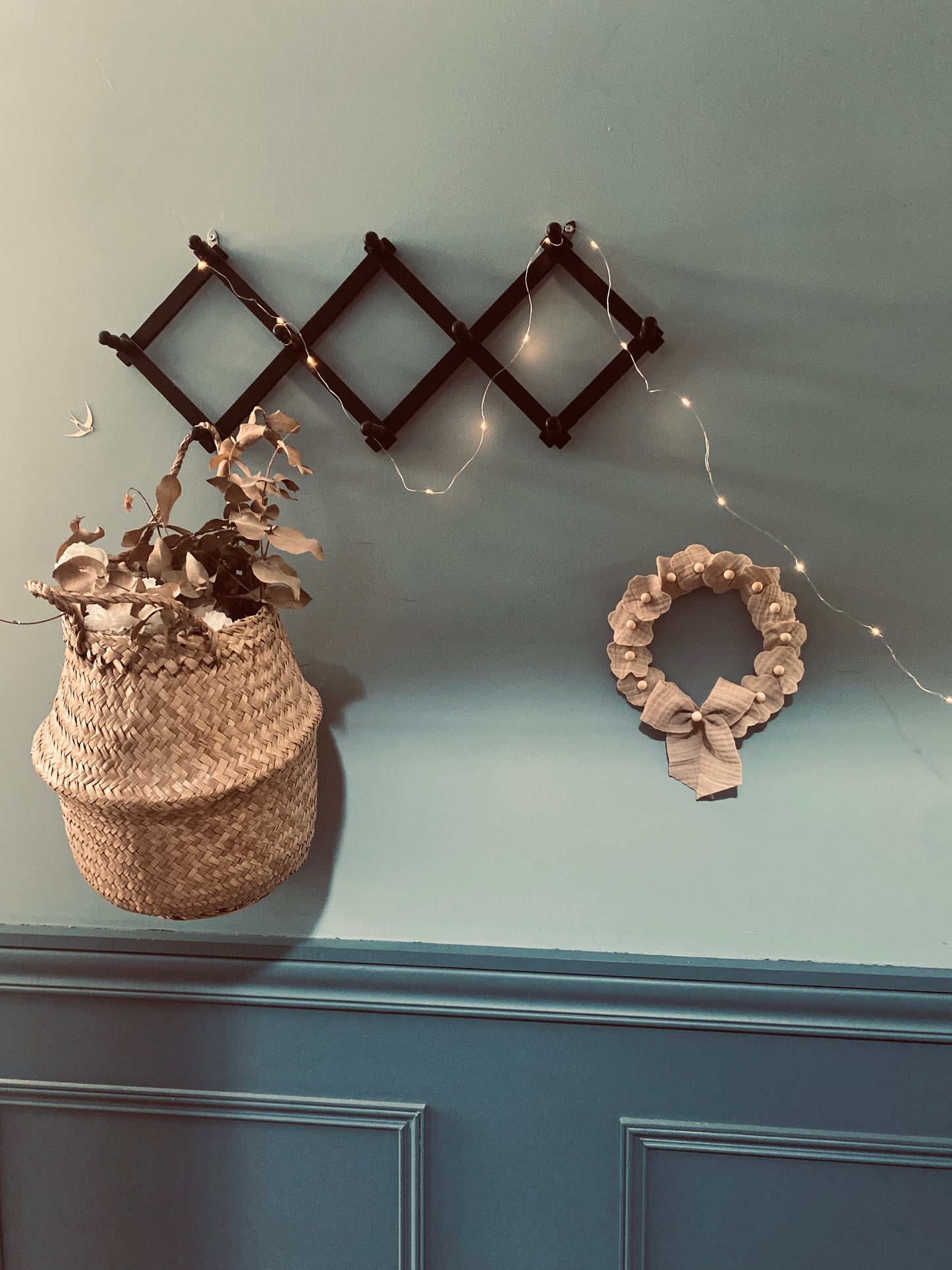Couronne florale Augustine gaze de coton beige