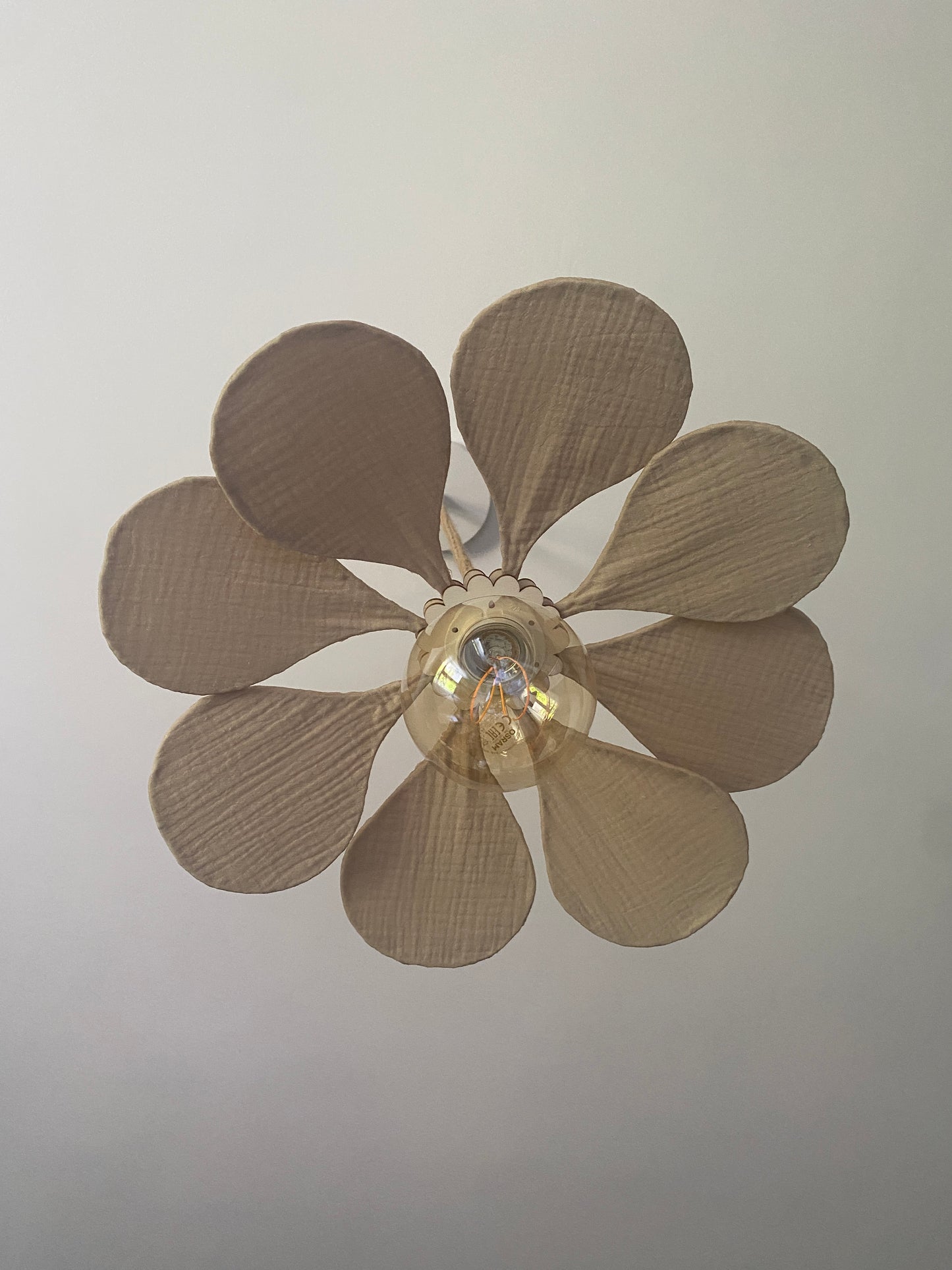 Suspension Violette gaze de coton beige