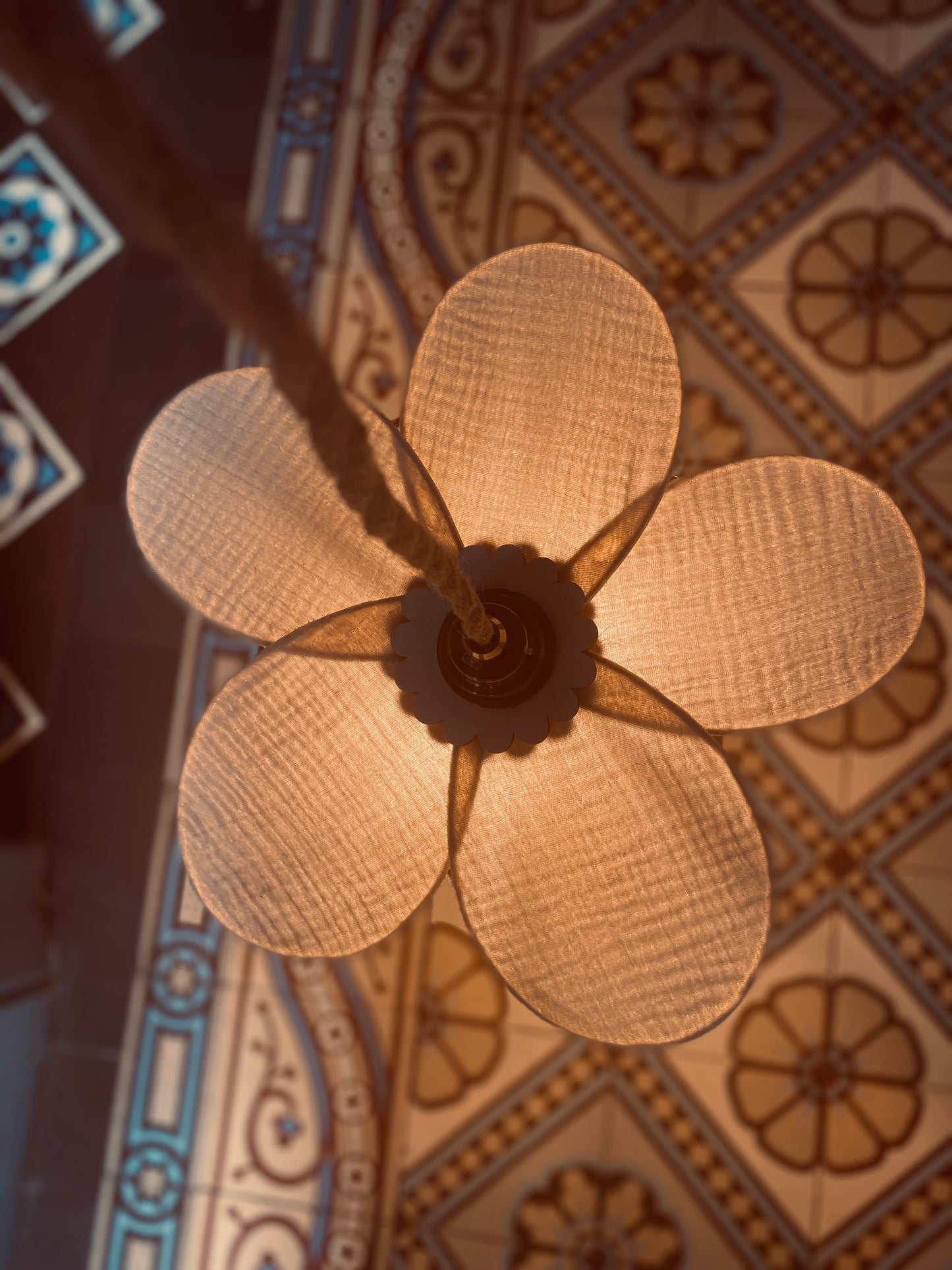 Lampe Anna en gaze de coton beige | douceur naturelle & élégance intemporelle