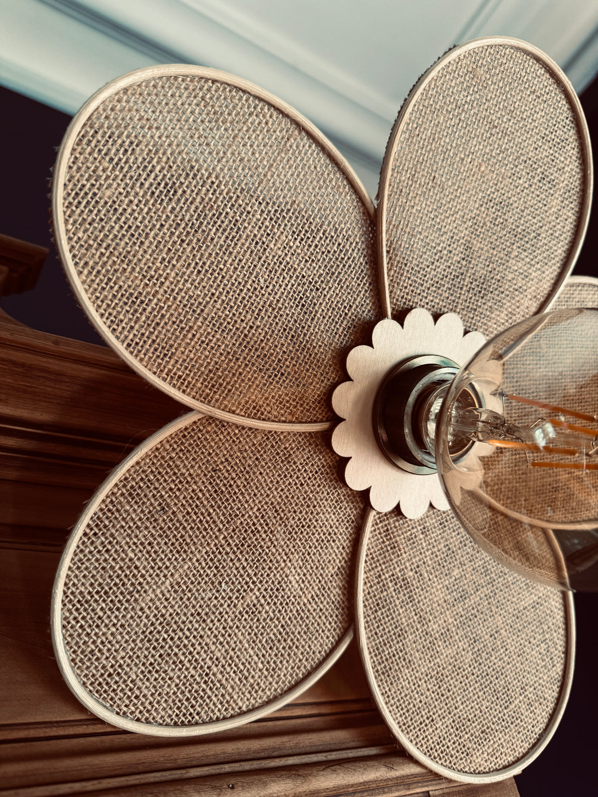 Lampe fleur Anna toile de jute