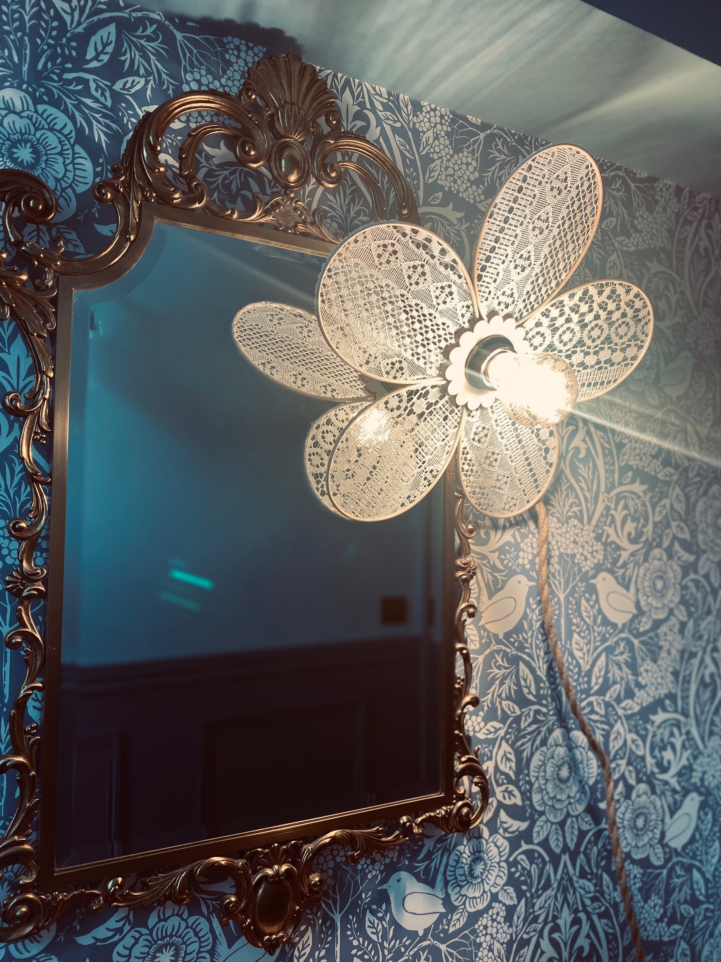 Lampe Anna dentelle