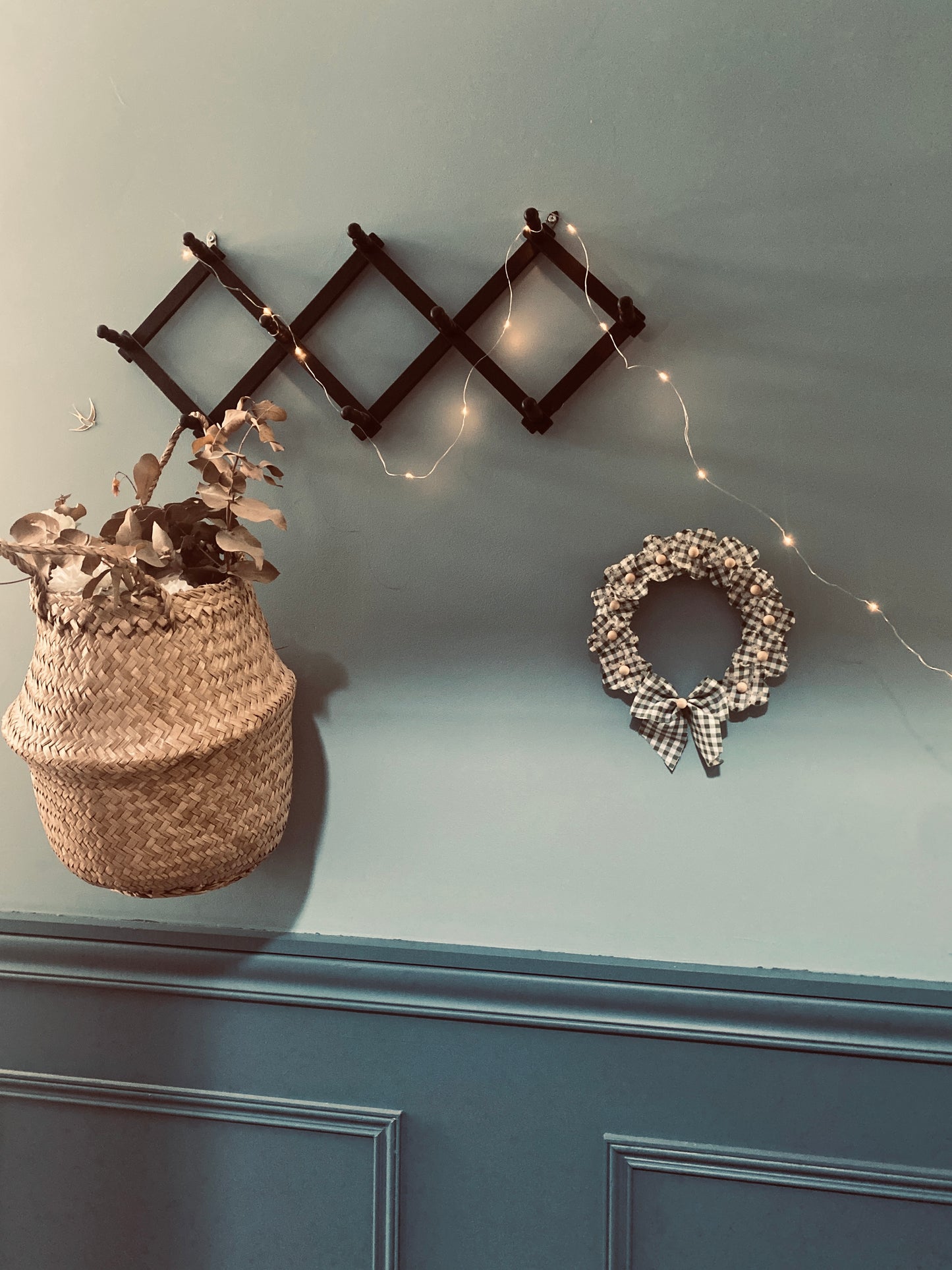 Couronne florale Joséphine vichy verte et broderie anglaise ￼